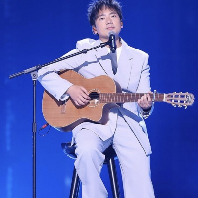 伤感男生歌曲丨撕心裂肺 悲情男歌手